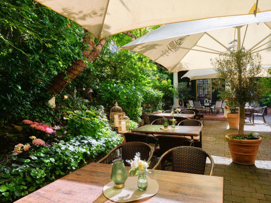 Hotel-Restaurant Central Am Koenigshof Viernheim Exterior photo